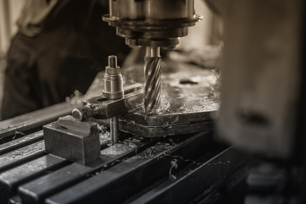 what is tramming a milling machine